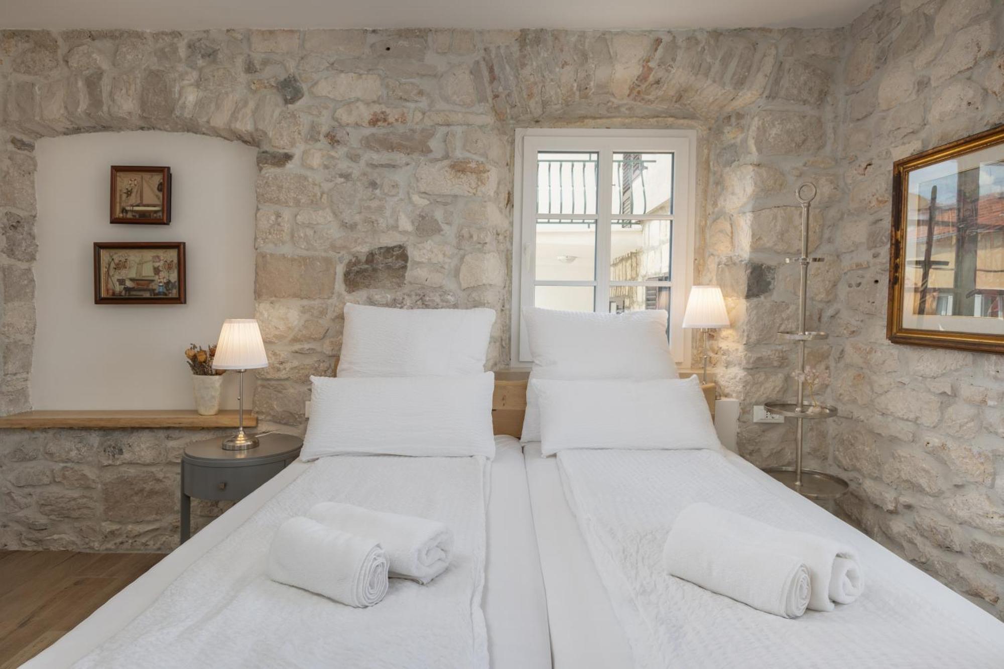 New - Casa Columba - 4 Star Design Boutique Hotel With Outdoor Pool & Private Garden (Adults Only) マカルスカ エクステリア 写真